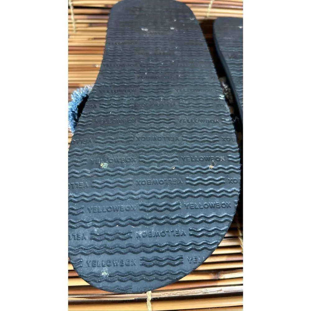 Yellow Box Size 9.5 Cheetah Denim Flip Flops - Picture 4 of 6